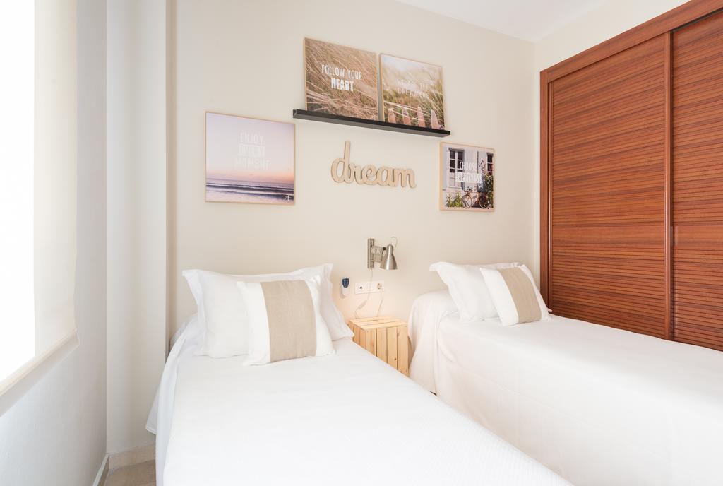 Alameda De Colon Relax & Quiet Business & Family Malaga Exterior photo