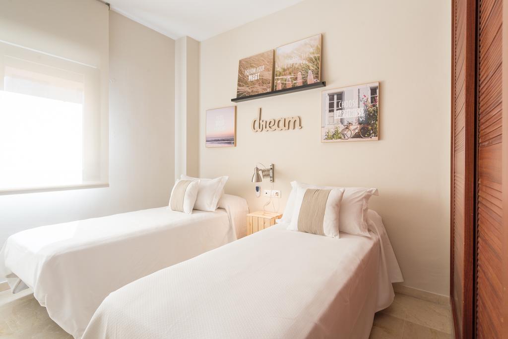 Alameda De Colon Relax & Quiet Business & Family Malaga Exterior photo